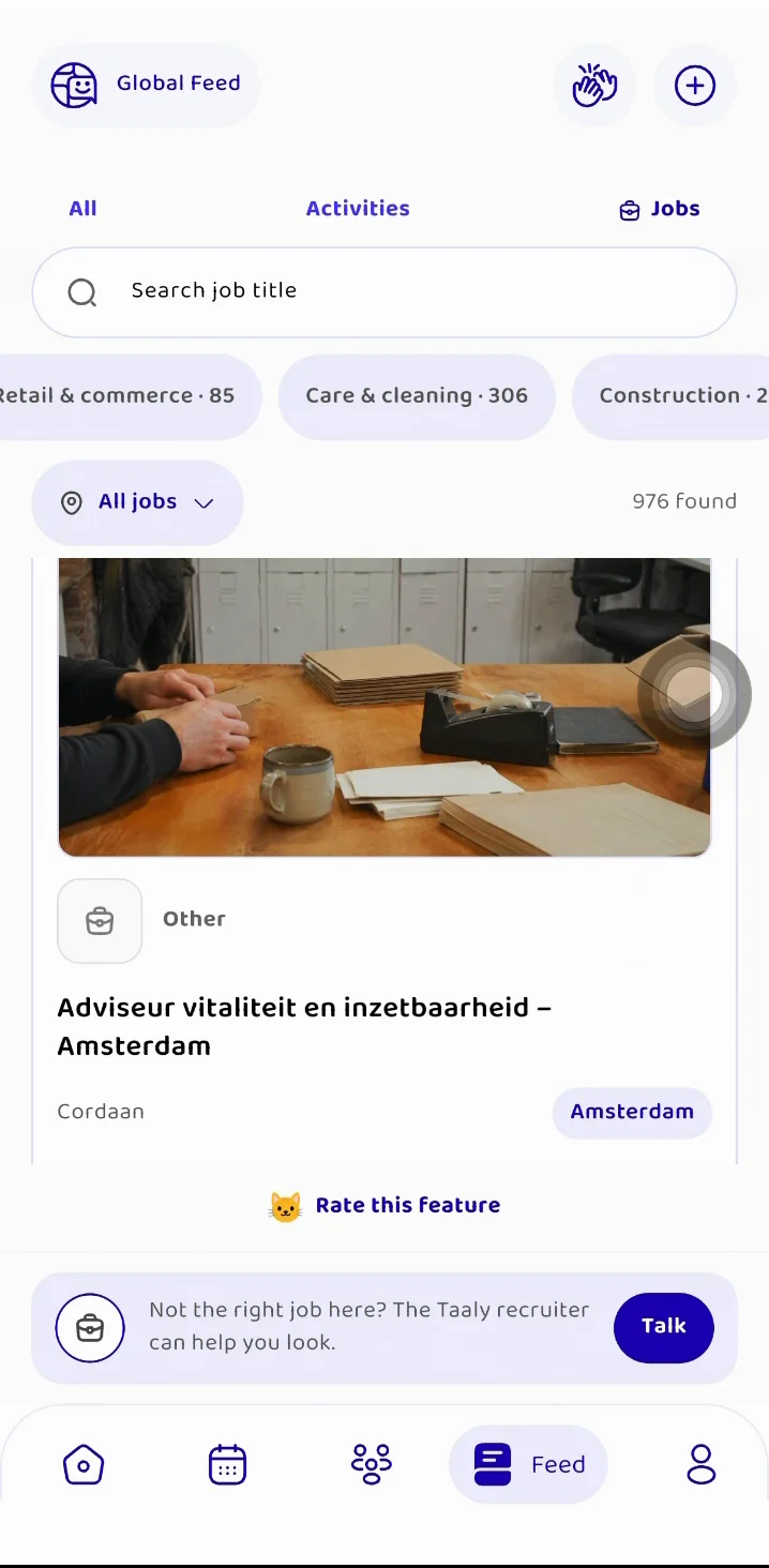 Вкладка Jobs у застосунку Taaly з вакансіями поблизу